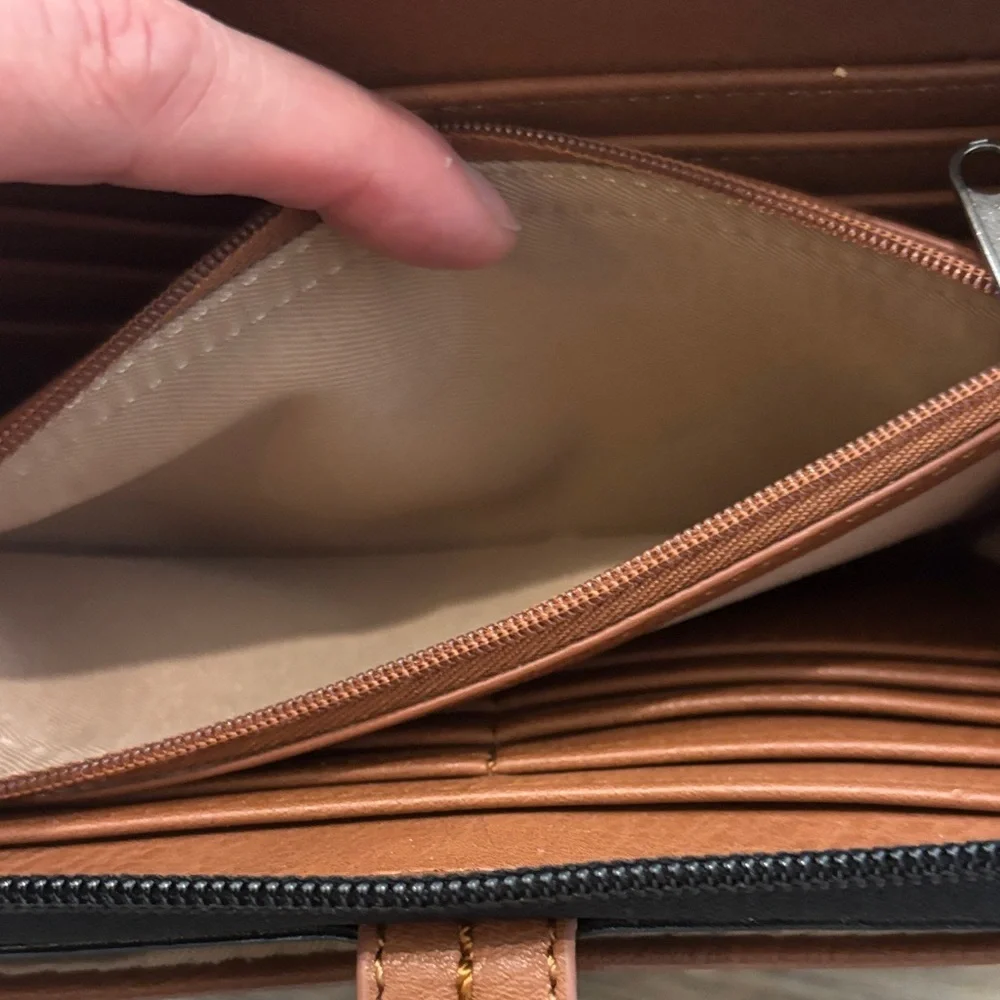 The Sak Large Smartphone Crossbody and Wristlet Leather Wallet Black and Brown